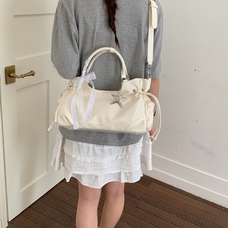 hot-selling fashion tote bag, large capacity women's 2026 new style casual commuter handbag, shoulder bag, underarm bag, trendy