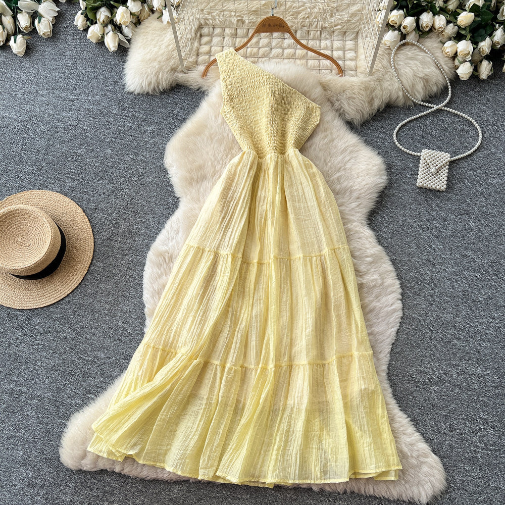 Accessible luxury socialite style sleeveless slanted shoulder silmdress women's summer pleated waist slimming look a-line skirtelegant dress