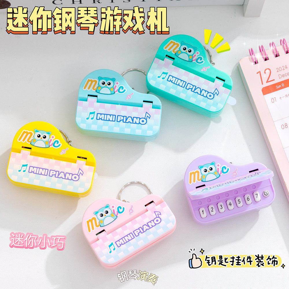 children's toy simulation digital piano digital keyboard keychain pendant creative handheld digital game console