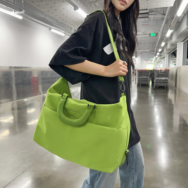 Foreign trade foldable duffel bag bag dry and wet separation messenger bag simple wear-resistant anti-splashing light short-distance bag wholesale