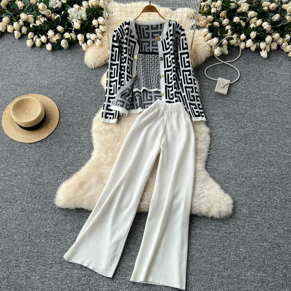 Xiaoxiangfengsuitfemale autumn winterfashion maze return pattern knittingcardiganoutwear with vest + pants