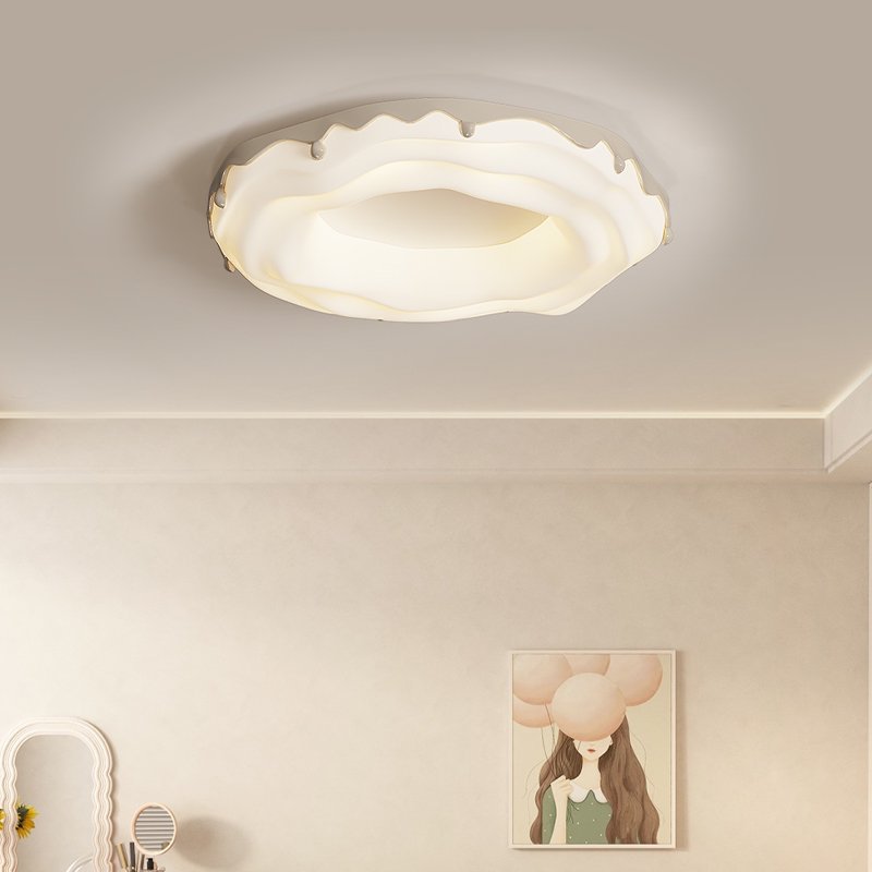 Cream Wind Cookie Bedroom Light Modern Simple Creative Children's Room Ceiling Light Full Spectrum Eye Protection Master Bedroom Lighting