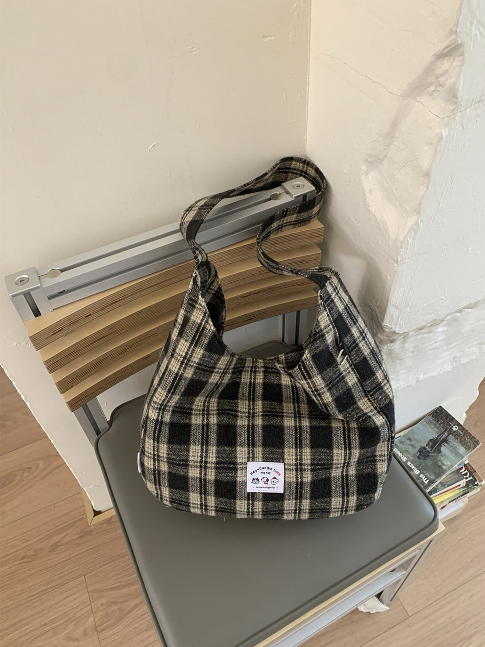 Korean retroplaid shoulder bag women's fall and winternew arrivalniche style design canvas bag large capacity casual tote bag
