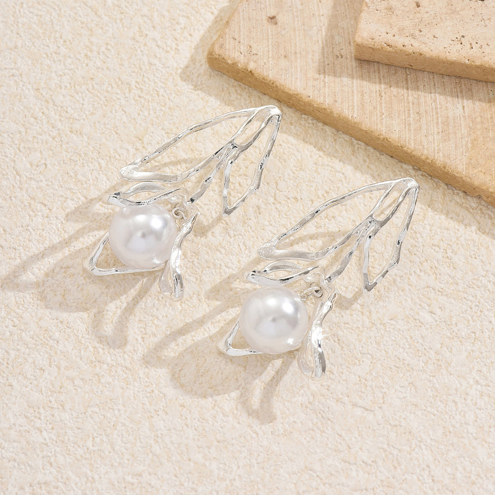 Wholesale pearl stud earrings - european & american style, hollow floral design, light luxury, high-end, fresh & sweet, statement earrings