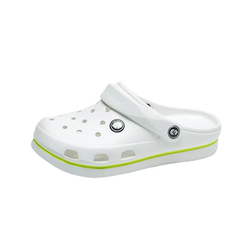 Customized 2022 new clogs women's summer outdoor korean style couple fashion beach shoes wear-resistant sandals and slippers for men