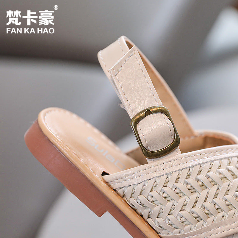 Vancahao girls' retro criss-cross woven sandals -  summer new arrivals - soft sole casual beach shoes for kids - cross-border e-commerce