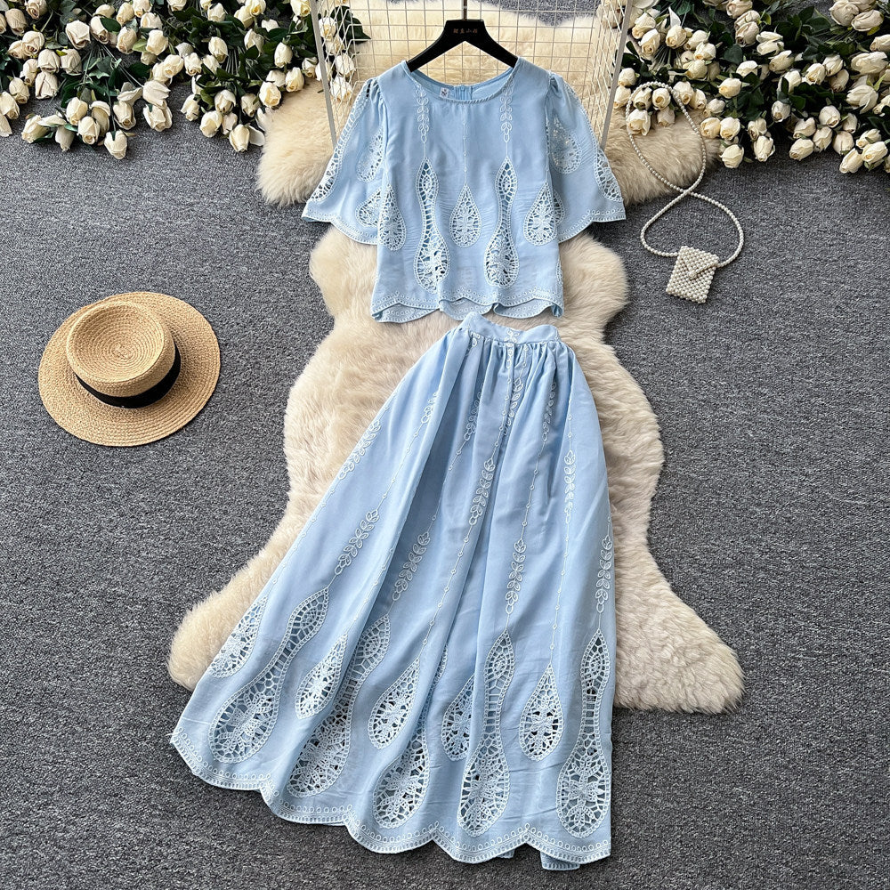 French chic lace-trimmed bubble sleeve top & high-waisted midi skirt two-piece set - slimming look
