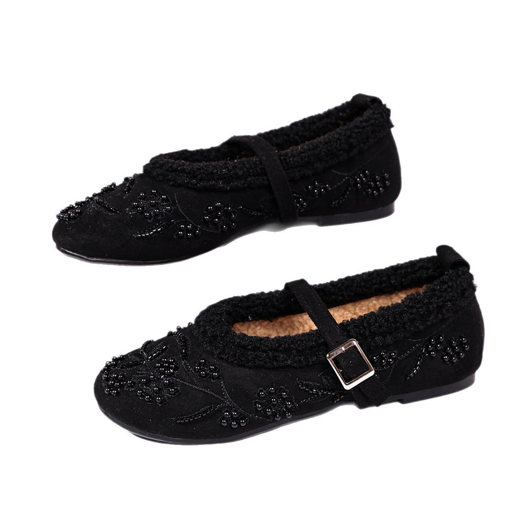 Hot-selling plus size women's shoes for export,  new collection: soft sole embroidered beaded round toe low-cut cotton mary janes