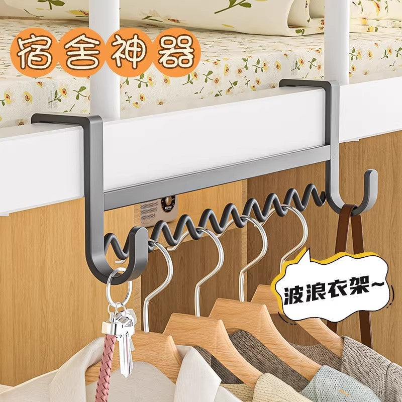 Good things for dormitories, bedside wave clothes hangers, clothes hooks, handy gadget bed storage hooks, dormitory bunk bed hangers