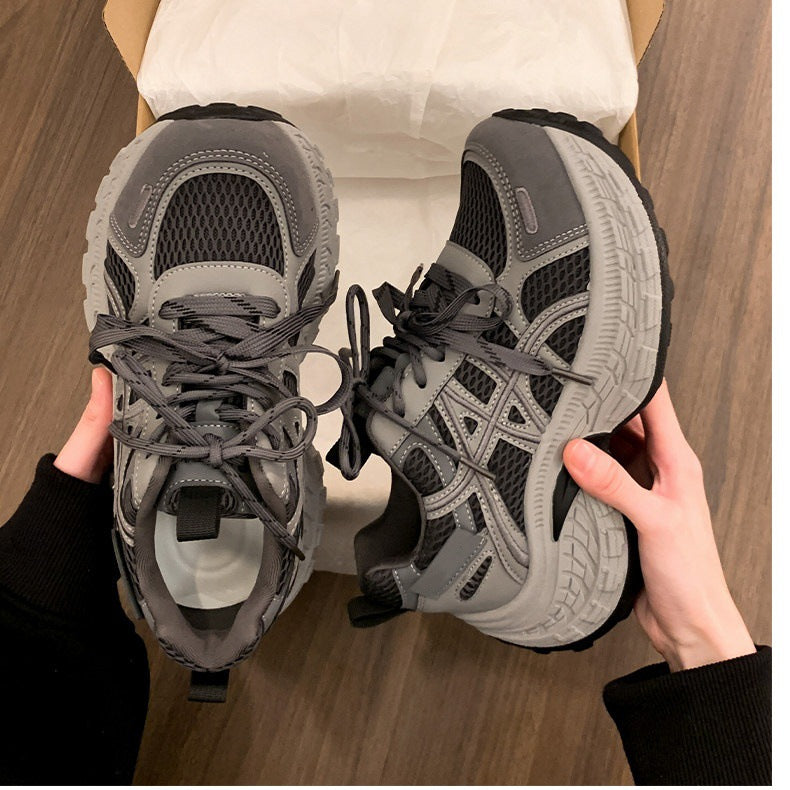 Height-increasing, lightweight, and versatile white sneakers for women. new for spring/autumn 2026, these chunky platform sneakers are perfect for casual wear and sports