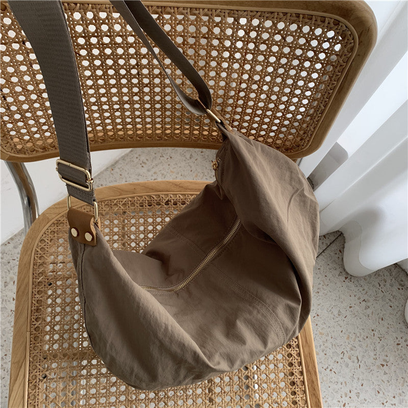 Bag women's 2022 new fashion Korean version women's bag oblique span shoulder bag Korean version dumpling bag armpit bag large capacity tide