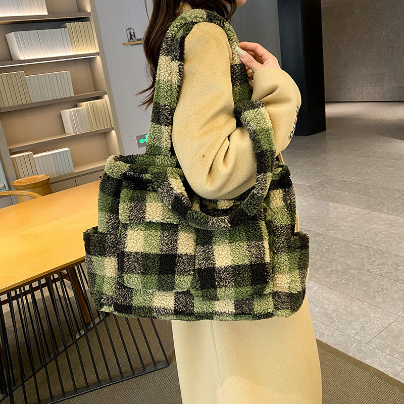 Contrasting color plaid bag women's 2025 autumn and winter new women's bag shoulder bag fashion trend large capacity women's commuter bag