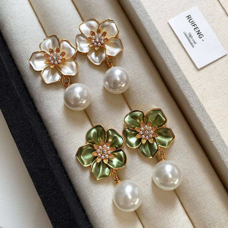 Vintage hong kong style french chic elegant white floral pearl earrings - 925 sterling silver posts - statement earrings