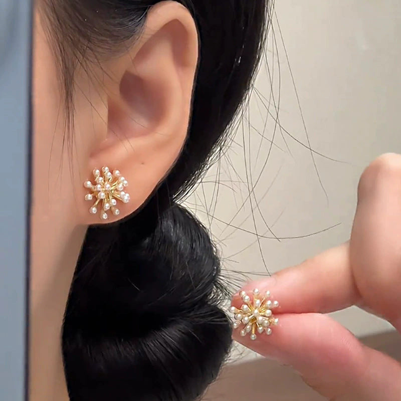 Spring break style white floral earrings - unique dopamine studs, niche design, versatile earrings