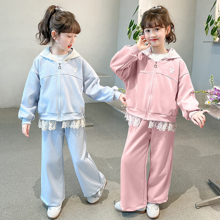 Girls' spring outfit : new stylish casual sporty lace-trimmed hooded jacket two-piece set for spring and autumn
