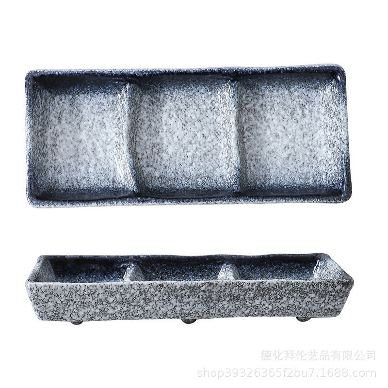 Japanese-style ceramic three-compartment dish - sauce, snack, and vegetable plate - rectangular sushi plate - restaurant-grade wholesale from manufacturer