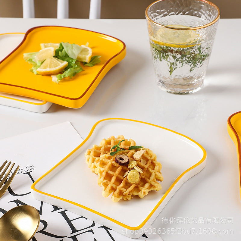 Toast breakfast plate creative ceramic bread plate household western food plate breakfast plate cheesecake plate wholesale