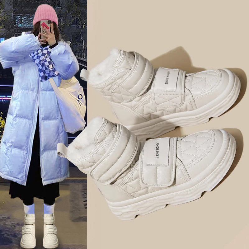 Trendy snow boots for women - new 2026 winter collection: fleece-lined, waterproof, non-slip, extra thick, warm, northeast china-style cotton boots