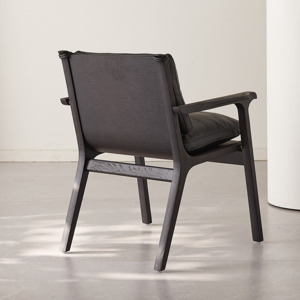 Italian chair normcore solid wood armrest dining chair hotel accessible luxuryfor home dining table tea table backrest black book chair classy