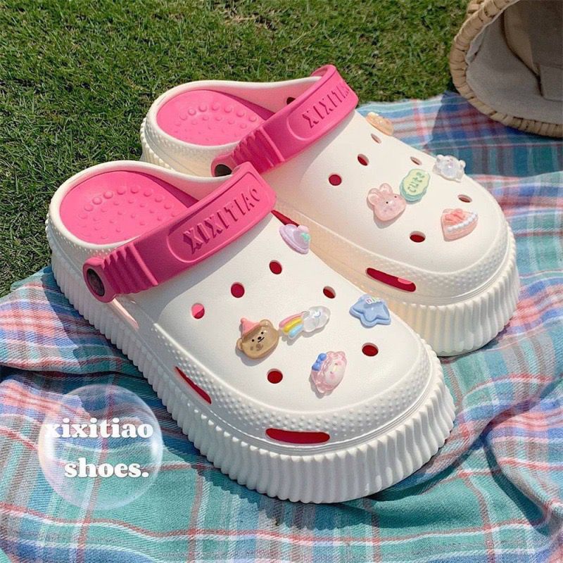 2025 baotou sandals women's hot style clogs outwear non-slip home soft beach new arrivalcouple sandals