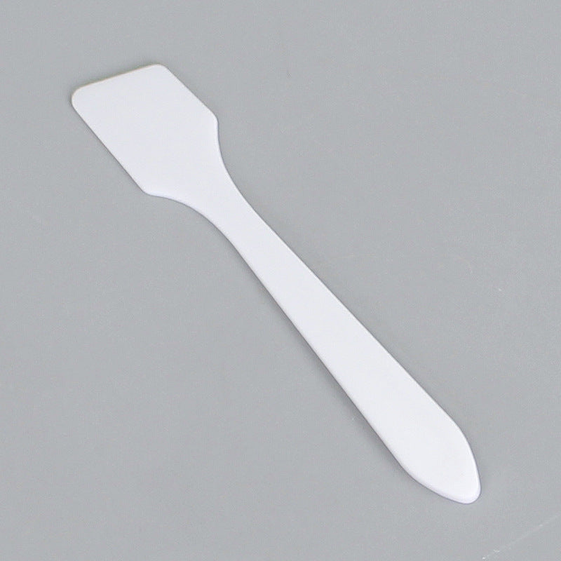 Wholesale factory for cosmetic tools: cream dispensing spatulas, mask applicators, mixing brushes, scrapers, spoons, and small cosmetic scrapers