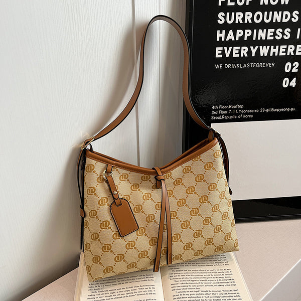 Women's bag 2025  new winter retro printing large-capacity shoulder bag versatile casual bag messenger women's bag