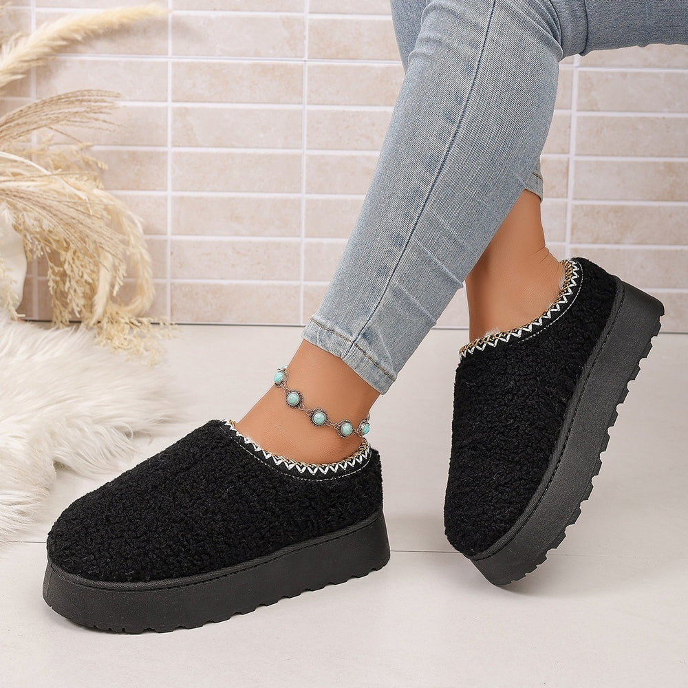 Wholesale women's plus size snow boots: new winter collection - fleece lined, extra thick, warm, platform, height increasing, furry cotton boots and shoes