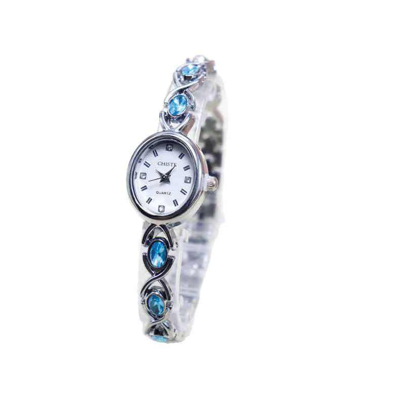 Used women's watch, elegant small gold watch, small dial, gold original design, accessible luxury, niche brand, chain strap, high-end wristwatch