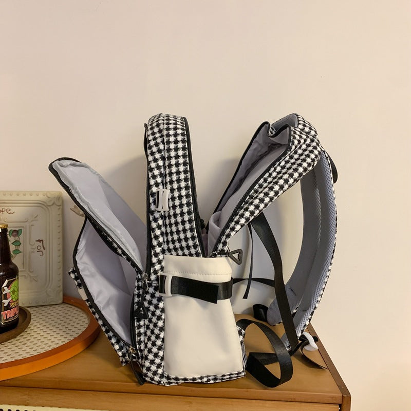 School bag girls ins style Korean version of junior high school students large-capacity backpack simple middle school students casual contrasting backpack