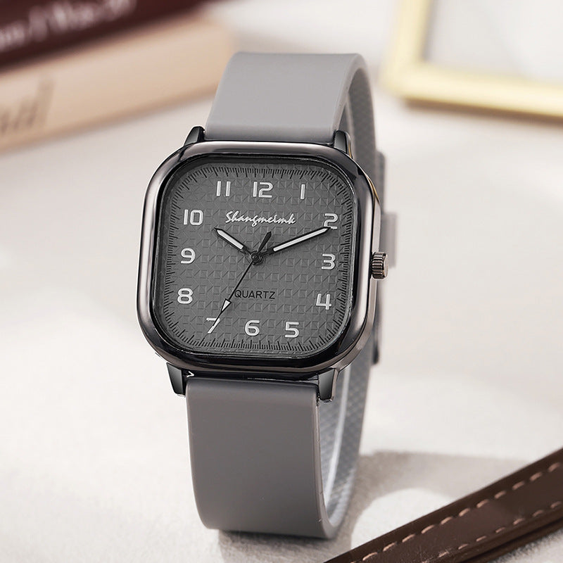 square alloy case silicone strap vintage style women's new quartz watch women's factory direct sales wholesale