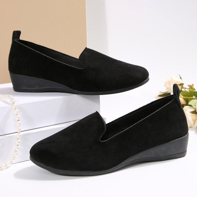 spring/autumn new arrivals: plus-size casual women's flats for cross-border e-commerce. sizes 36-43 available. wholesale options available. dropshipping to  and