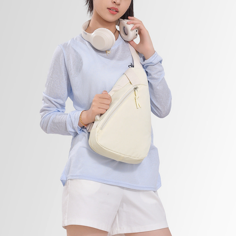 Fashion shoulder messenger bag large capacity outdoor messenger bag breast bag casual bag niche mobile phone bag small satchel