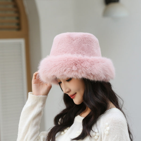 Winter new cold and warm basin hat women's fashion plush bucket hat showing face small Mongolian hat mink hat wholesale