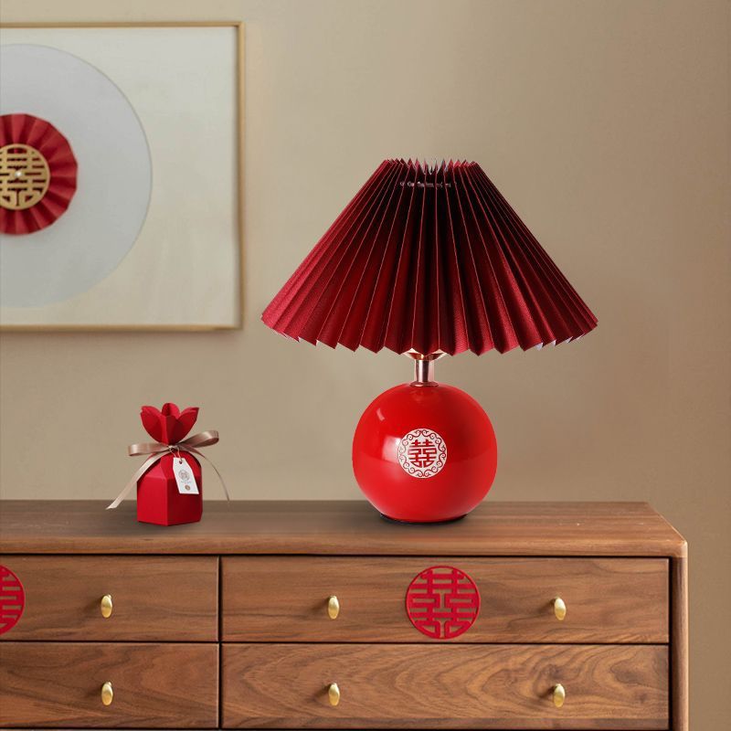 Wedding lamp wedding red wedding room bedside bedroom bedside red double happiness wedding gift decorative desk lamp