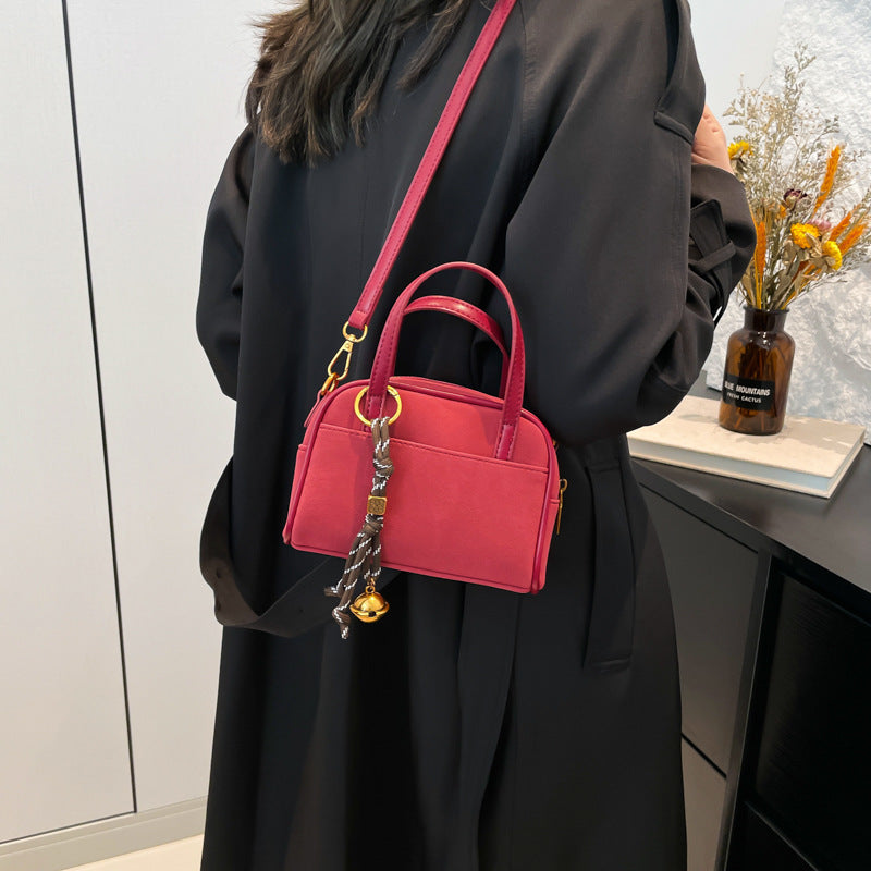 Retro niche large-capacity bag women's winter 2025 new simple underarm bag versatile large-capacity tote bag