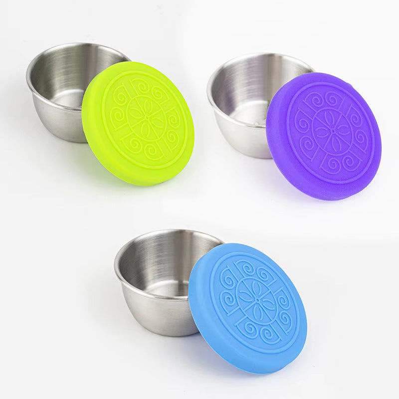 Factory direct supply 304 stainless steel seasoning dish large capacity sauce cup 50ml dipping dish with silicone cover wholesale