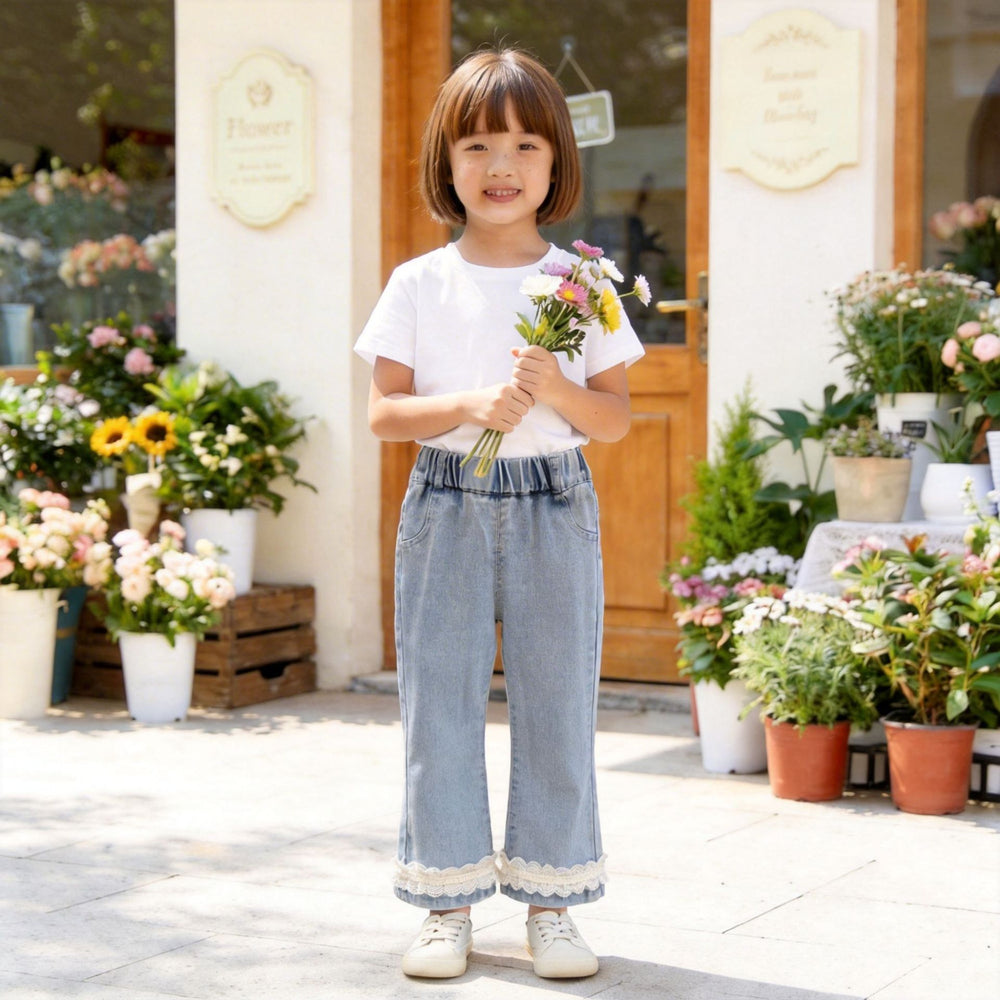 New spring girls' jeans: trendy and versatile outerwear for baby girls, stylish and chic casual pants for kids