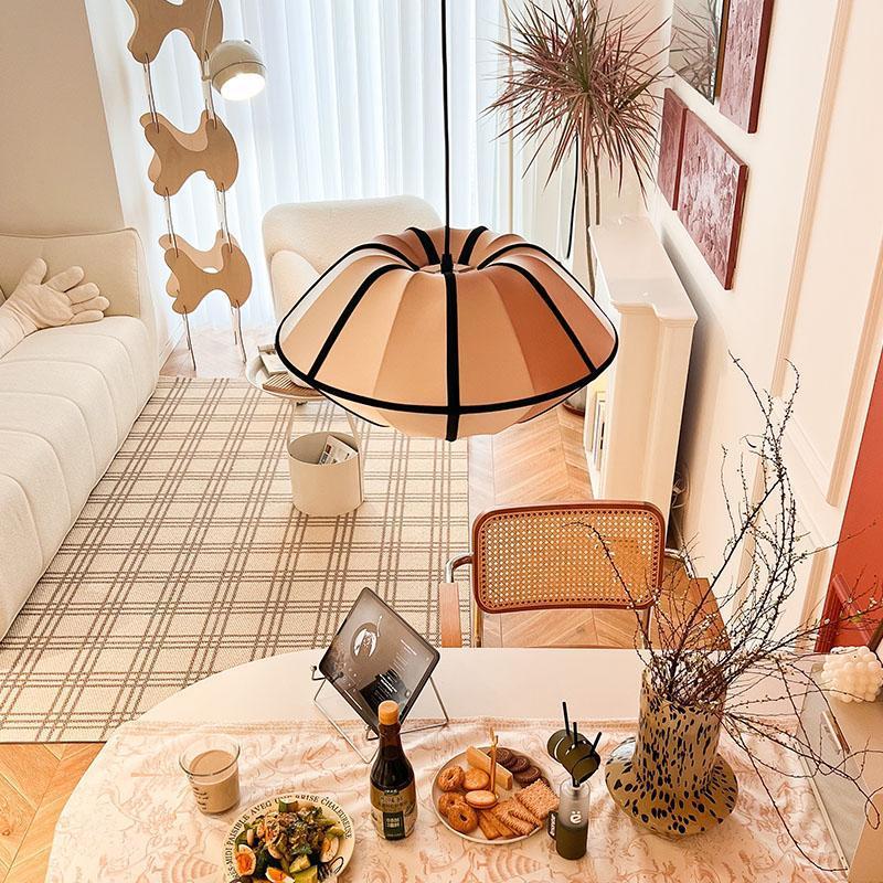 Vintage restaurant chandelier Japanese retro bedroom tea room lamp B & B new living room medieval lantern lamp