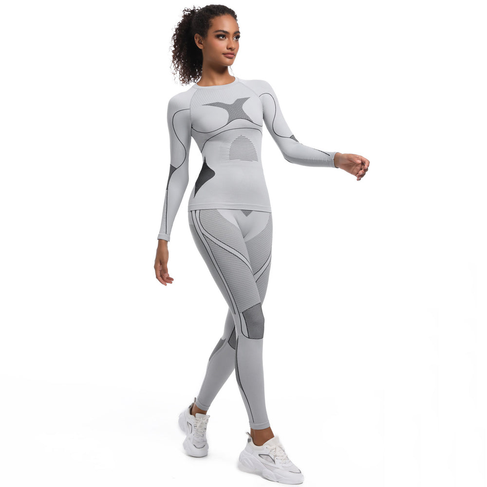 New women's long-sleeve yoga outfit - seamless, breathable, and perfect for autumn/winter skiing, running, outdoor cycling, and fitness training
