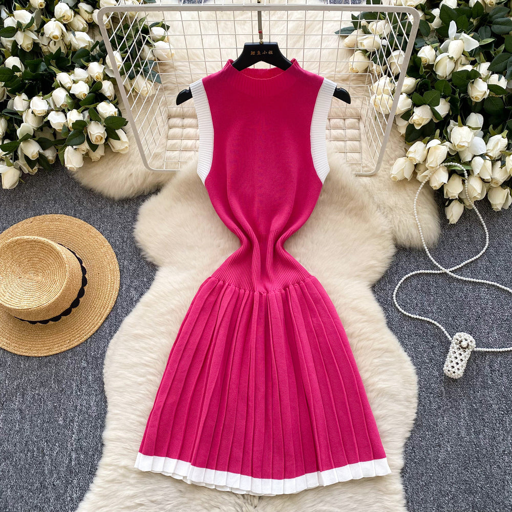 High-end niche sleeveless knittingdress women's summerretro waist slimming lookcontrast colorpatchworkpleated vest dress