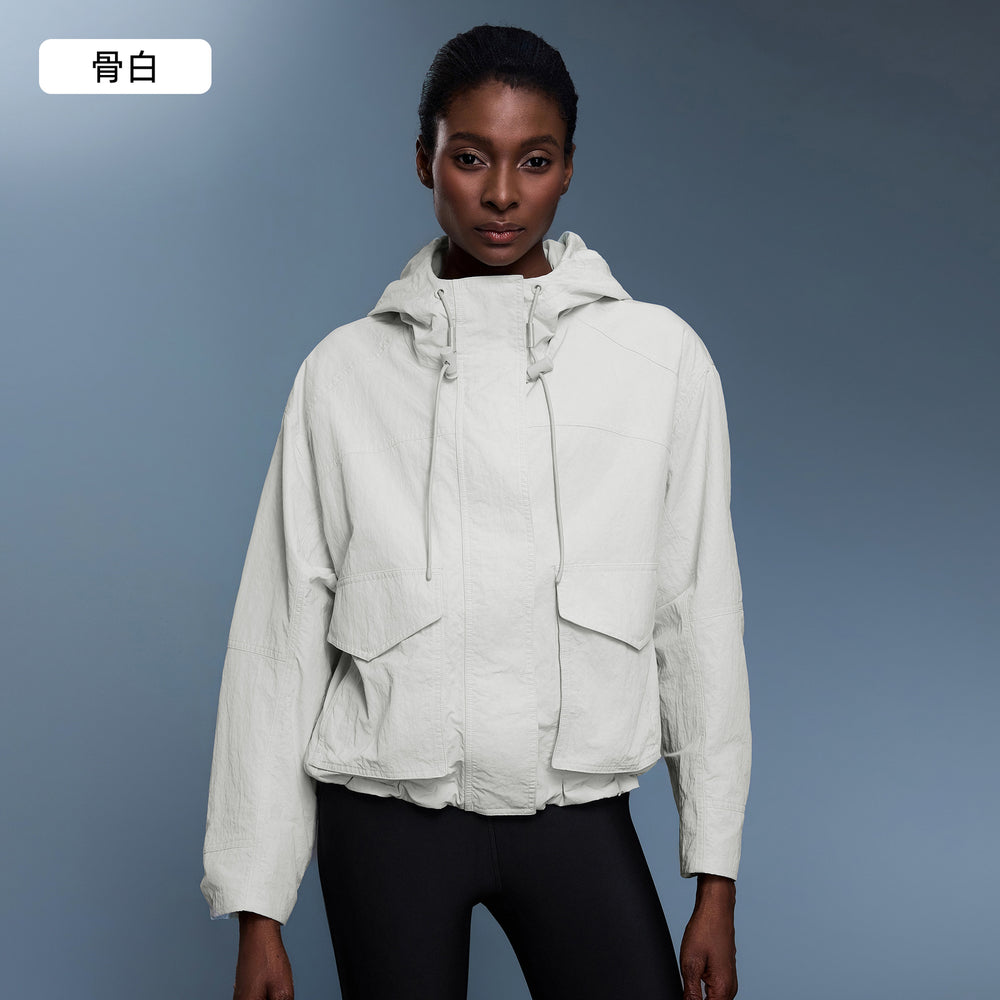 Light outdoor waterproofabrasion resistant hooded outwearcasuallooseeasiest for match windproof short windbreaker jacket for women autumn d25126