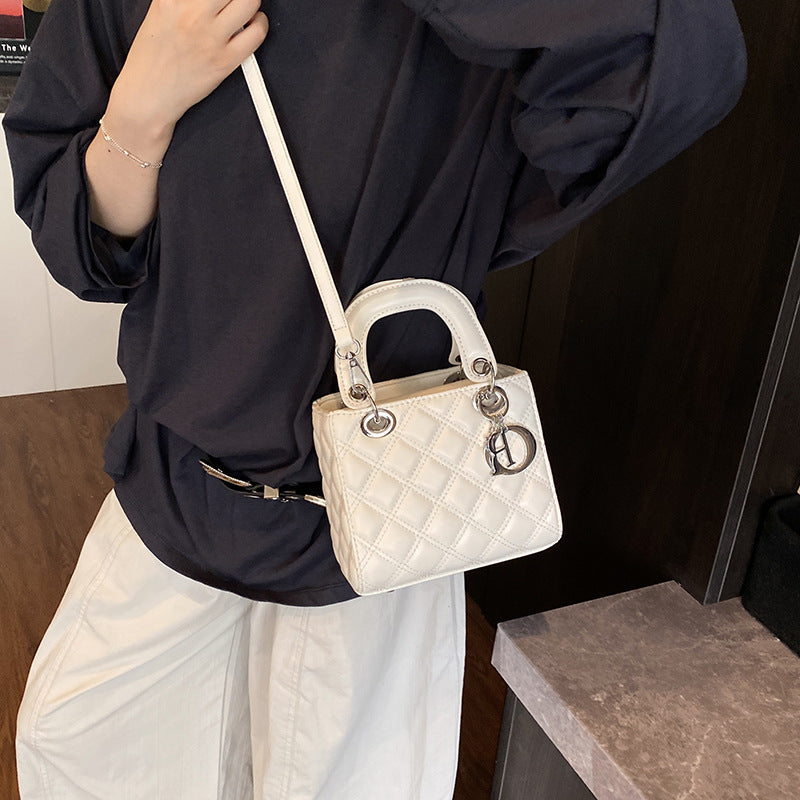 Cross-border high-end diamond Princess Diana bag women's 2025 summer new temperament simple shoulder bag trendy versatile women's bag