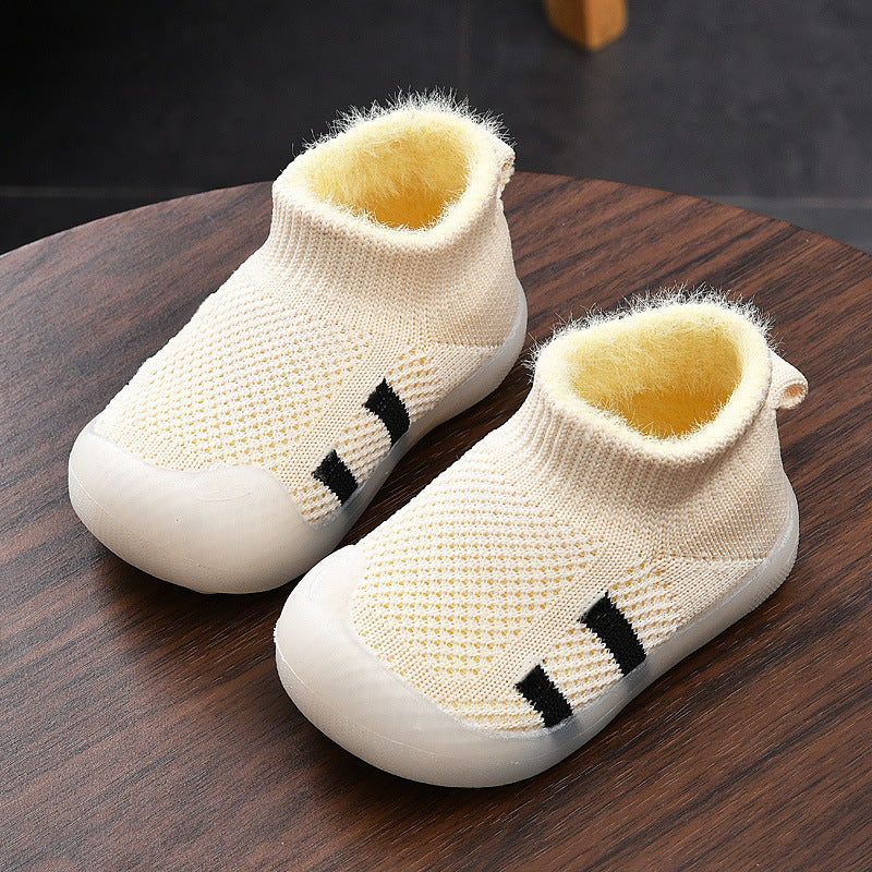 Toddler shoes for baby boys and girls, autumn/winter infant shoes, fleece-lined and thickened, soft-soled cotton shoes for babies and toddlers aged 0-1 to 2 years old