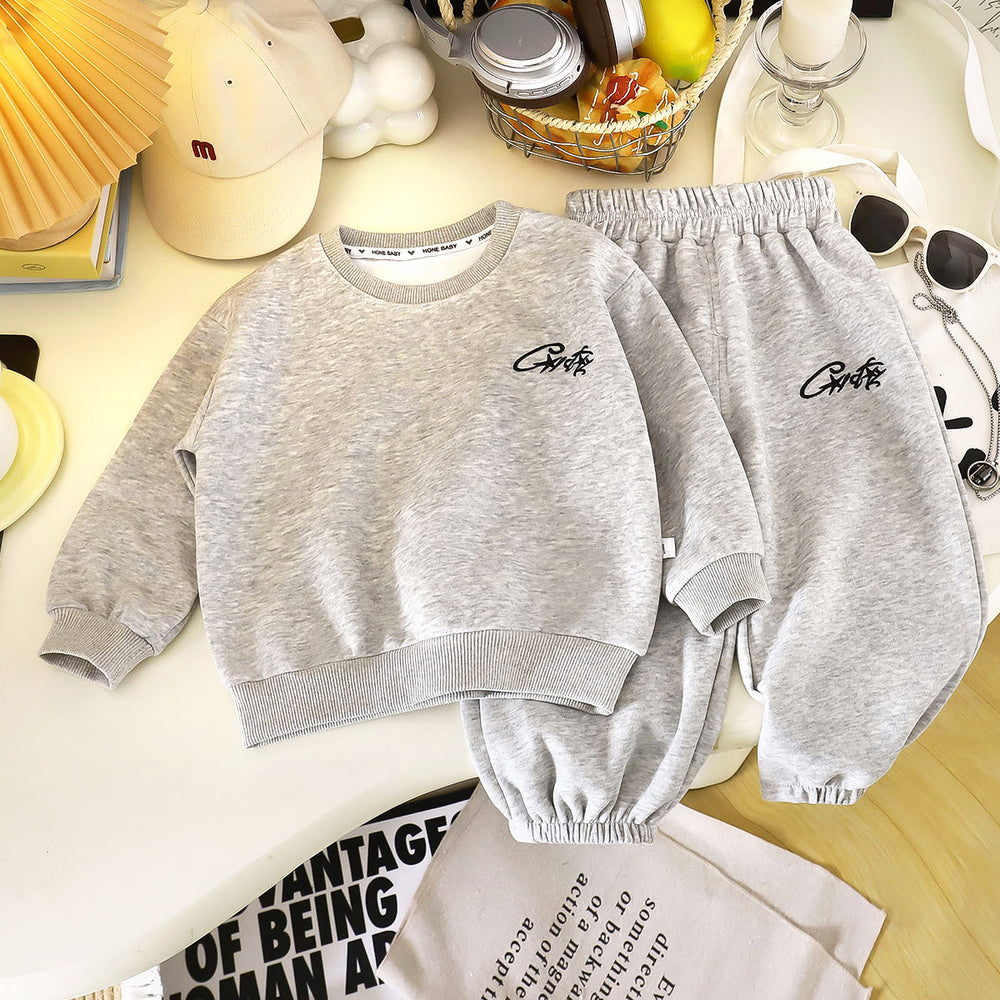 Kids' fleece-lined sweatshirt set: stylish two-piece tracksuit for boys and girls, autumn/winter collection, korean style