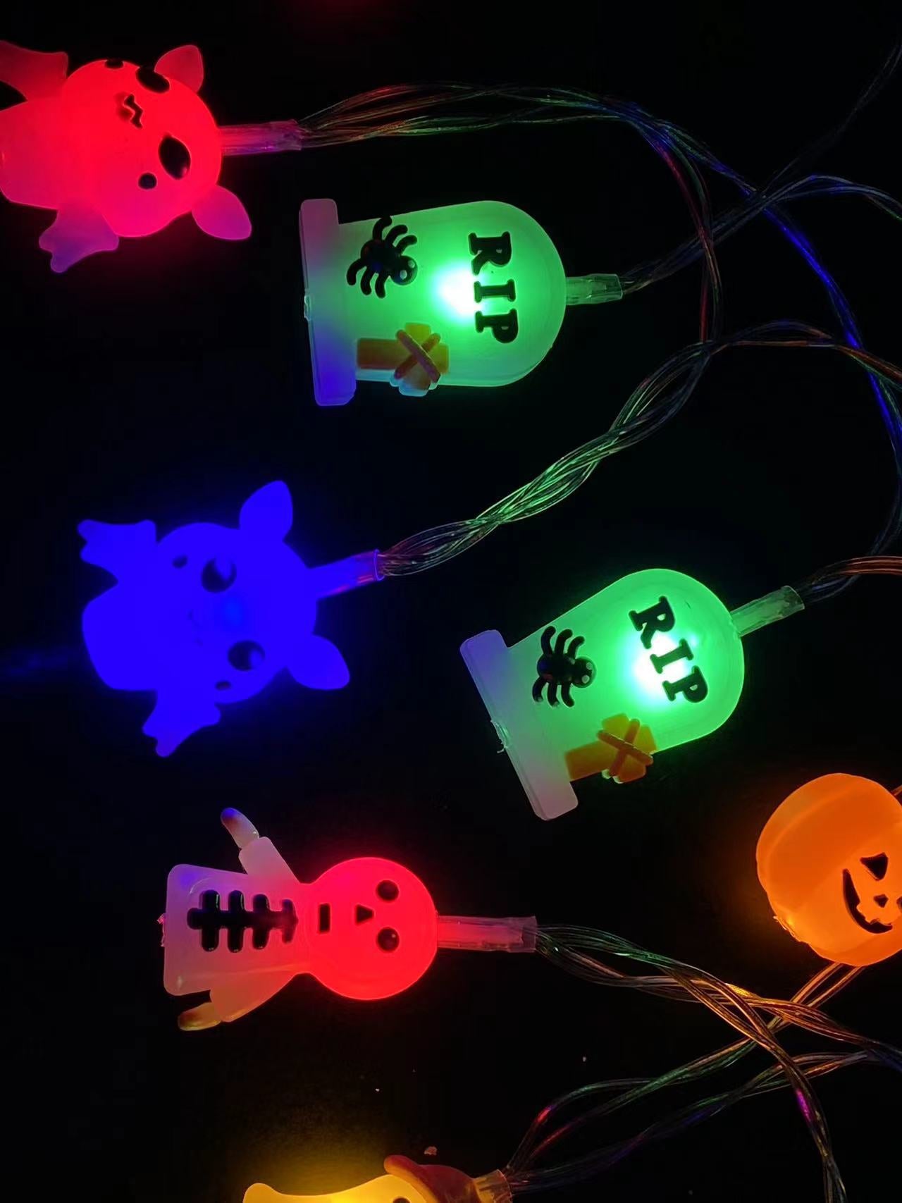 Cross-border led Halloween light string pumpkin flash lights ghost festival lights hanging lights horror decoration skull string lights battery