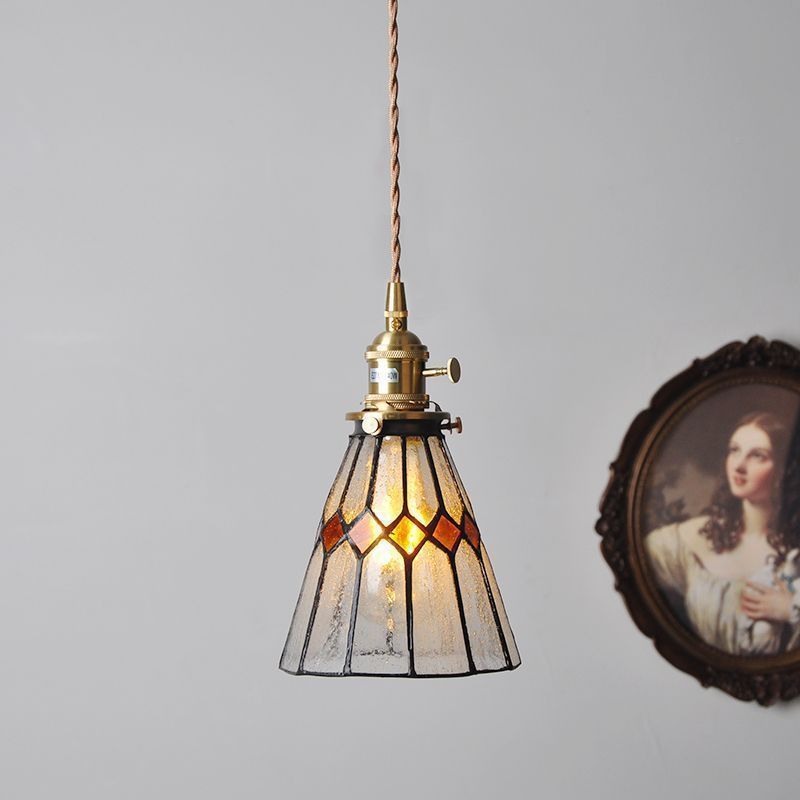 Vintage brass hand-soldered lamp, american style bedside aisle restaurant cafe stained glass pendant light