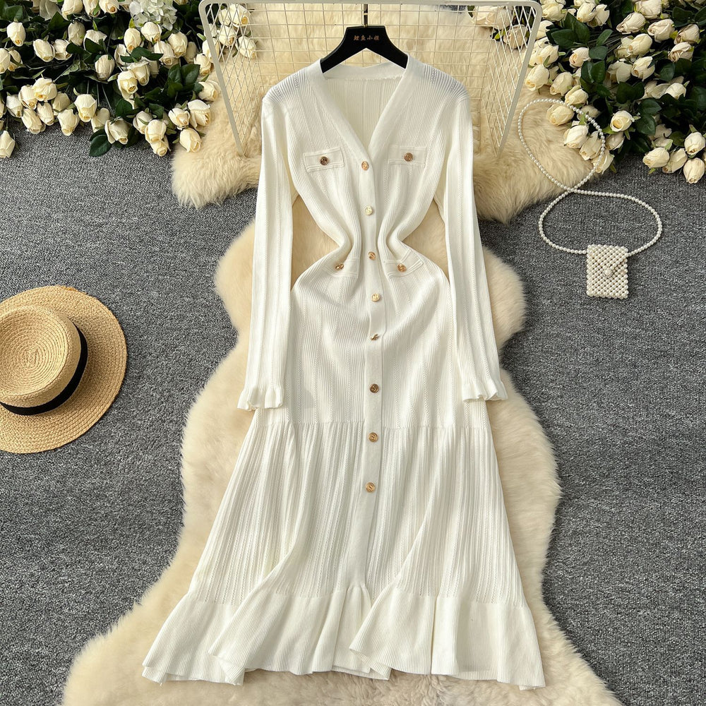 Elegant knitted dress: new autumn/winter  collection - high-end long sleeve, cinched waist maxi dress with v-neck and ruffle hem