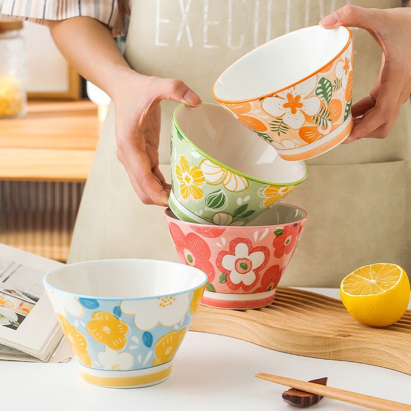 Ceramic rice bowl for home eating popular flower-shaped high-looking thickened oven mitts salad bowl dessert bowl spoon combination set