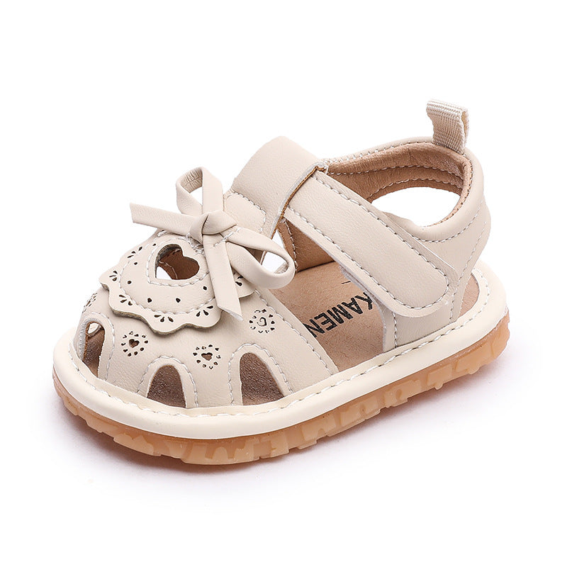 Girls' closed-toe sandals: new summer  collection - soft-soled, hollow-out princess shoes for little girls - trendy baby footwear