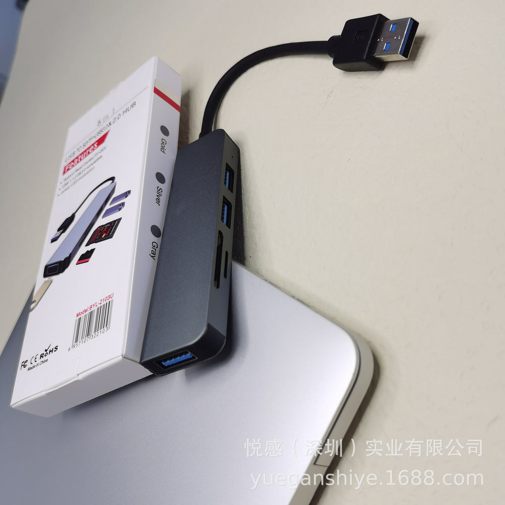 Usb 3.0 hub with tf card & sd card reader - multi-interface, high-speed, portable for laptops and pcs